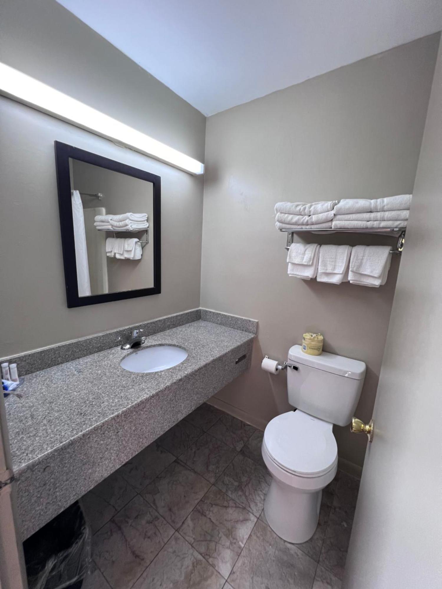 Rodeway Inn & Suites Hershey Kültér fotó